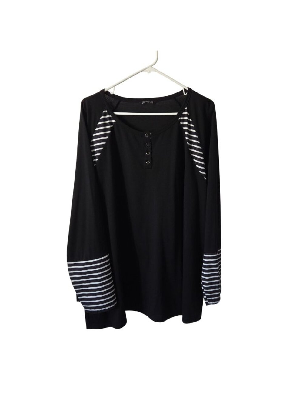 BloomChic Plus Size 3X Black Striped Raglan Sleeve Henley Top Blouse 22-24